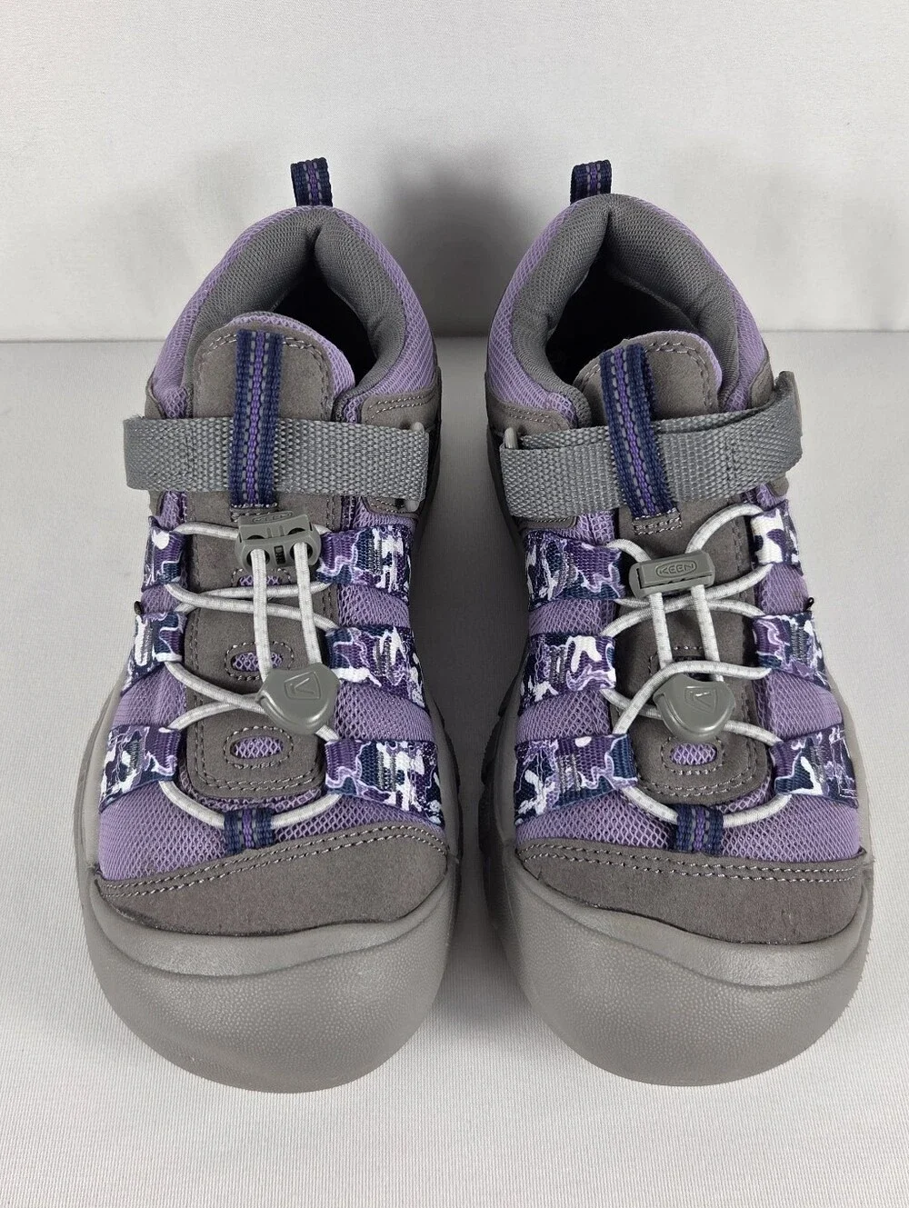 Keen Youth Size 5 Newport H2SHO Closed Toe Water Sneaker Shoes Purple Unisex New